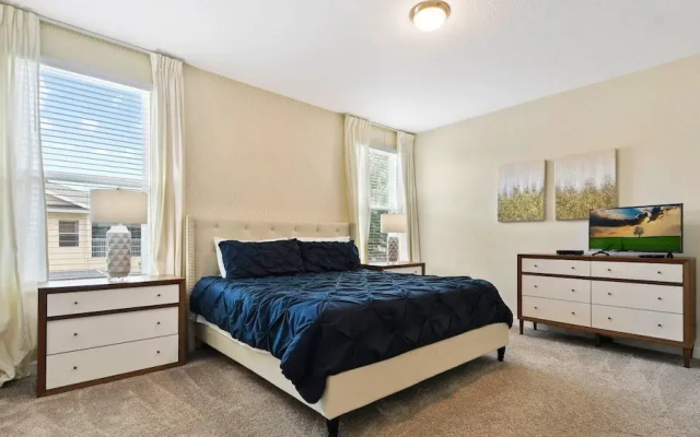 Storey Lake 6BR Cozy Home Private Pool Near Disney