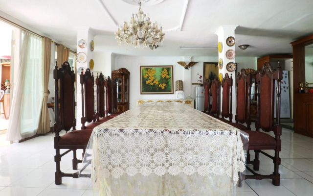 Villa Sri Manganti