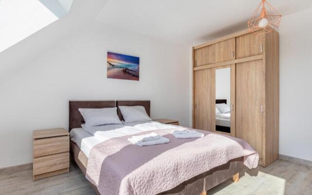 Deluxe Apartments Turystyczna by Renters