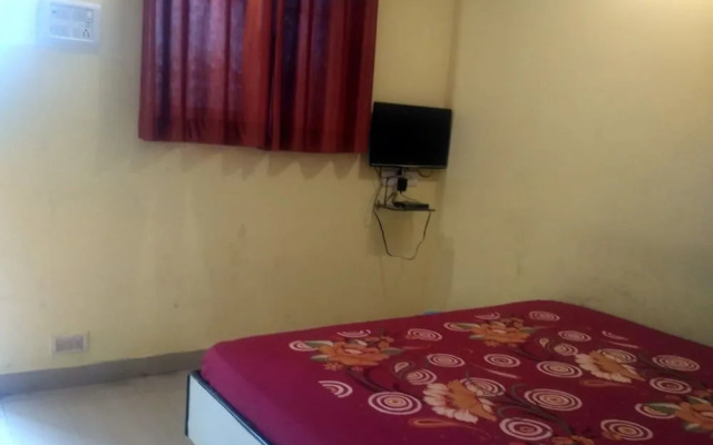 Hotel Om Sai Chattra Icon Residency