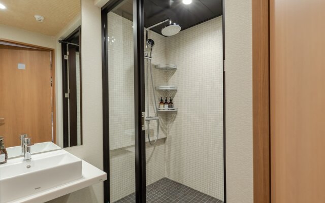 OYO Earth Hotel