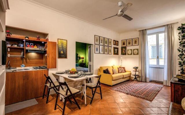 Colosseum Forum Apartment