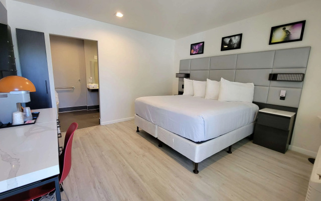 Signature Inn Santa Clara