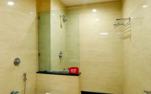 Fabhotel Syberitic Suites