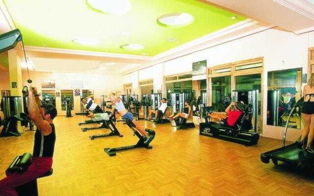 Hotel Defne Star