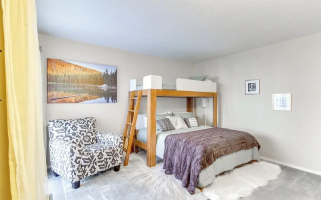 Charming Albuquerque Townhouse ~13 Mi to Downtown