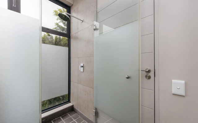 The Tree House Boutique Hotel