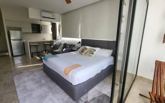 Perfect Studio Light and Nature in Aldea Zama