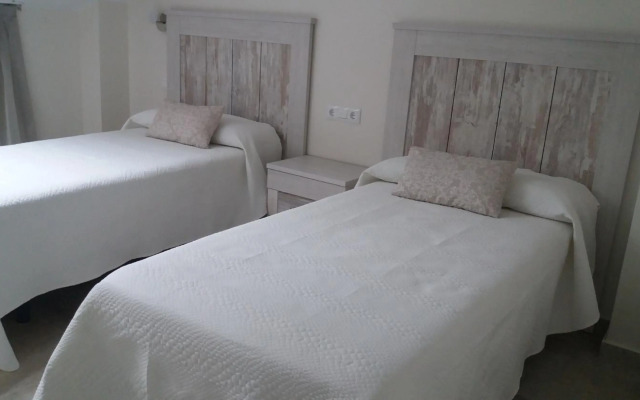 Apartamentos La Pradera de Isla