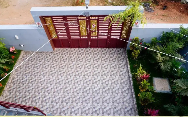 Sri Sakthi Residence