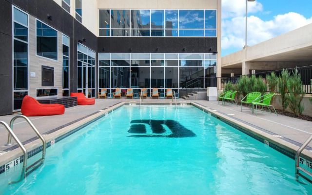 Aloft Oklahoma City Downtown - Bricktown
