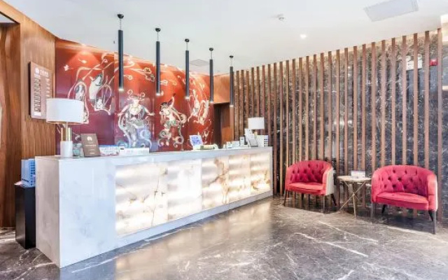 Hongda Hotel (Shengda Plaza Branch of Tianshui High speed Railway Station) – Lobby – Tianshui