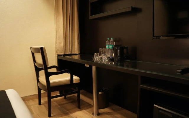 Hotel Vivan Pinnacle