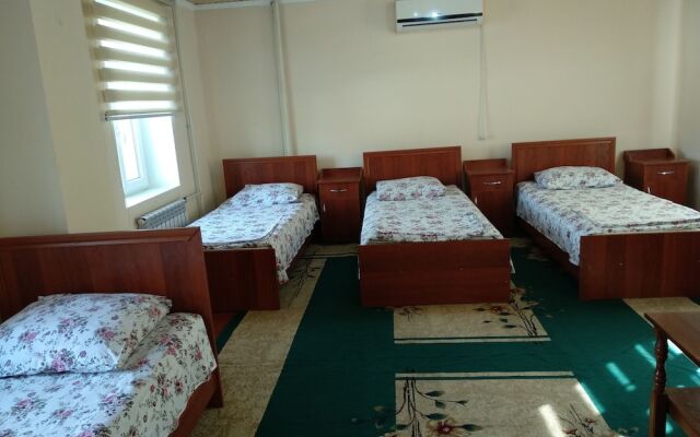 Hostel Nur