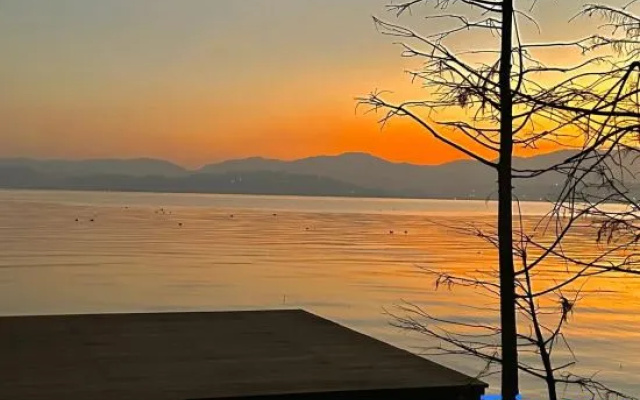 Dianchuyao | Holiday Villa Tuye · Seaview Holiday Homestay (Dali Erhai Lake Store) – Beach – Dali