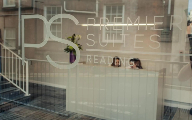 PREMIER SUITES Reading