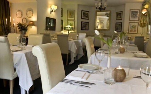 Overcliffe Hotel