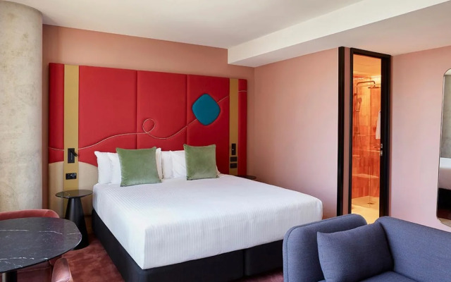 Quincy Hotel Melbourne