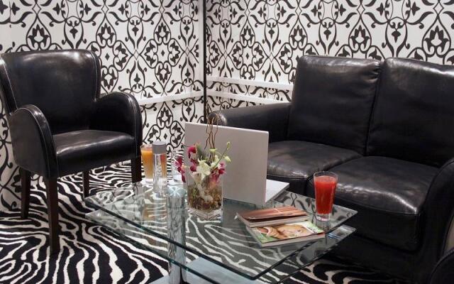Trianon Royal Hotel