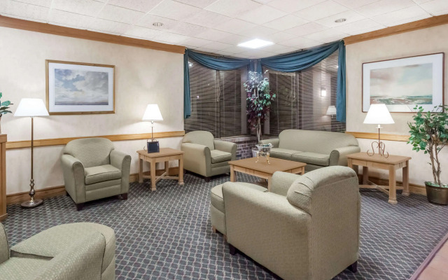 Travelodge by Wyndham Lakeland