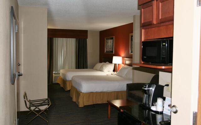 Holiday Inn Express Hotel & Suites Brooksville West, an IHG Hotel