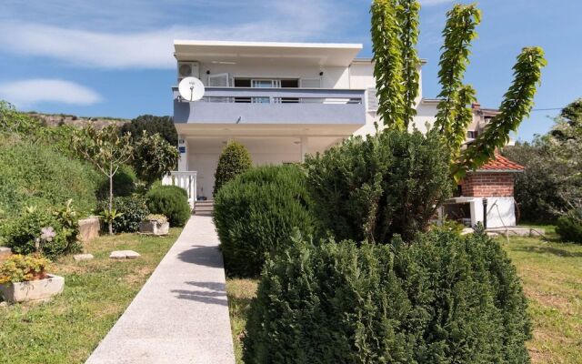 Apartment Gorana