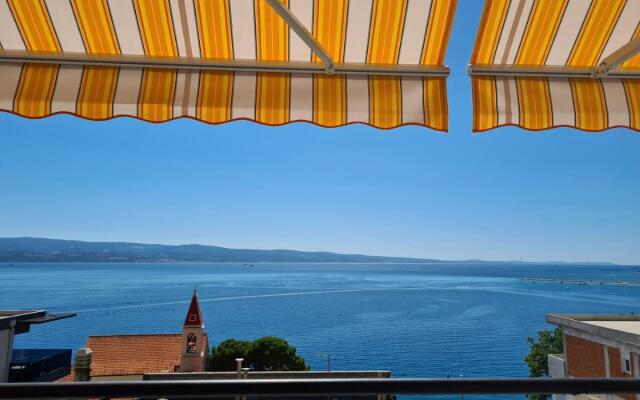 BLAžENKA - A1(4+1) IN OMIS