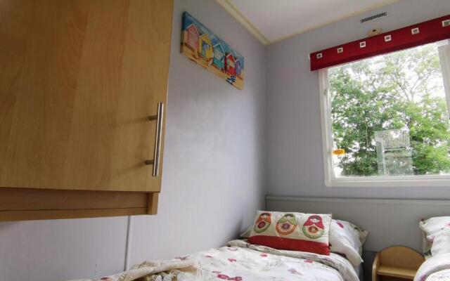 Rosebud Flower Farm Caravan Stay Countryside And Coast