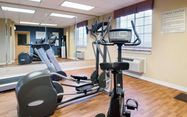 Comfort Suites San Angelo near University