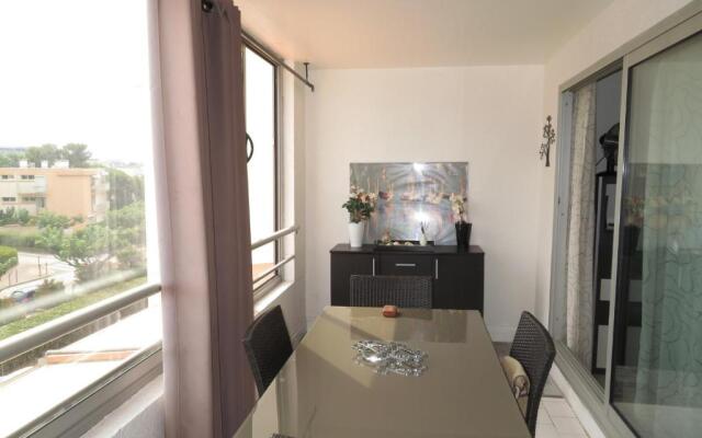 Appartement Sète, 1 pièce, 4 personnes - FR-1-338-368