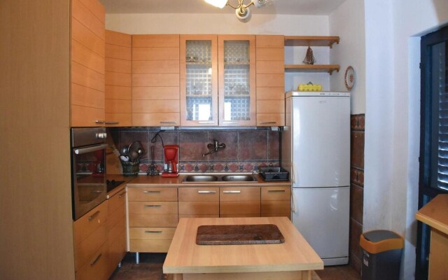 Nice Home in Dobrota With 3 Bedrooms and Wifi