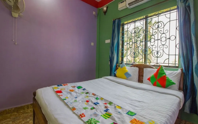 Elegant Studio by OYO Rooms