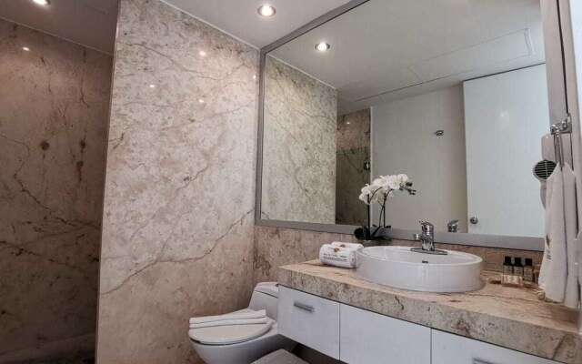 Magia Beachside Apartment by Bvr