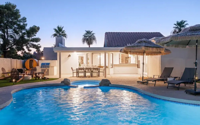 Solara - Pool & Spa - Sauna & Cold Plunge