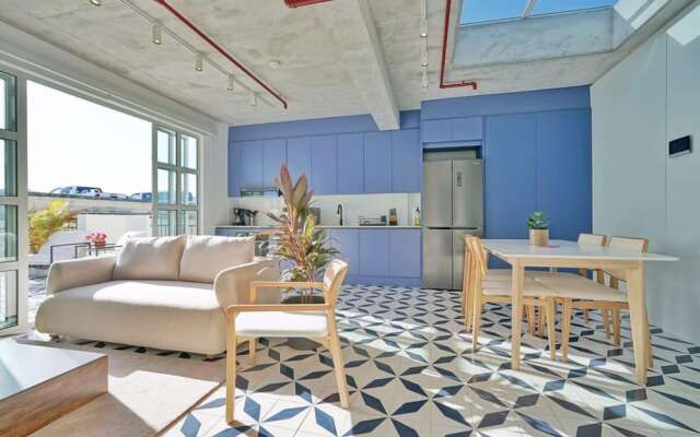 w Splendid 2BR With Terrace in Plaza Herrera