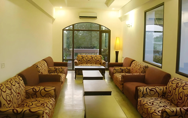 Hotel 42 – Guest Rooms – Amritsar