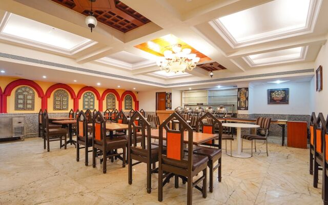 Fabhotel Seven Olives