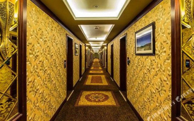 Minjiang Haoting International Hotel(Huanglongjiuzhai High-speed Railway Station Branch)