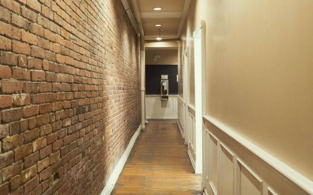 Cambie Hostel Gastown