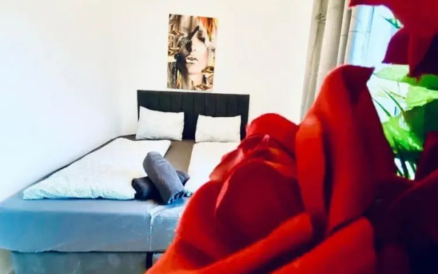 Spacious 4BR Apt Perfect for Groups