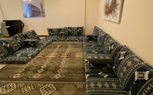 4 bedroom apt in king Abdullah economy city ابراج الشاطي