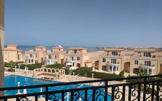 Selena Bay Families Only