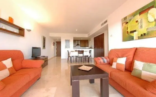 Bennecke Riviera