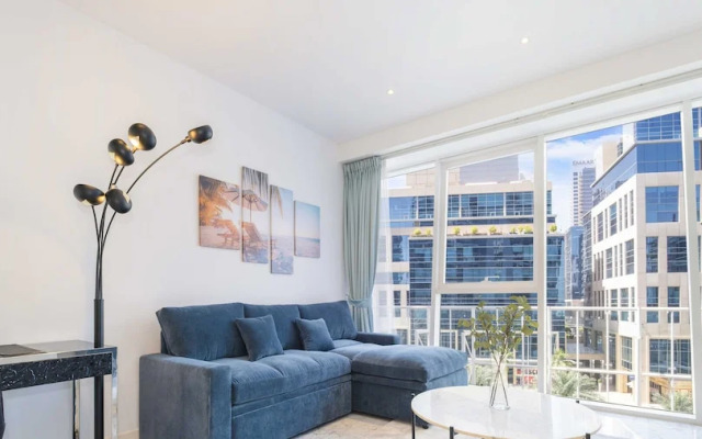 LUX - The Pad Executive Suite 4