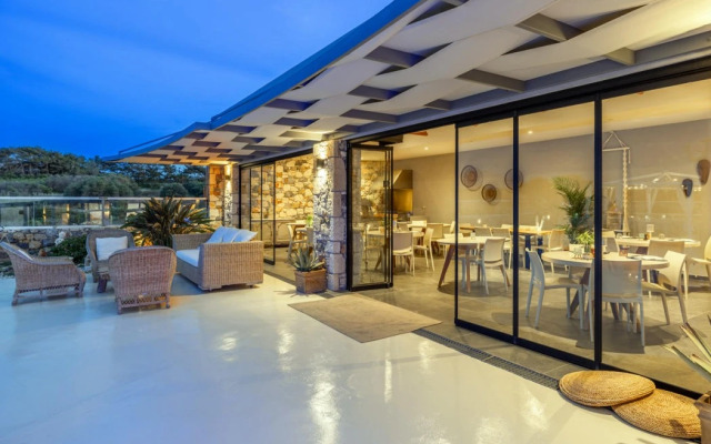 Paradise Island Villas