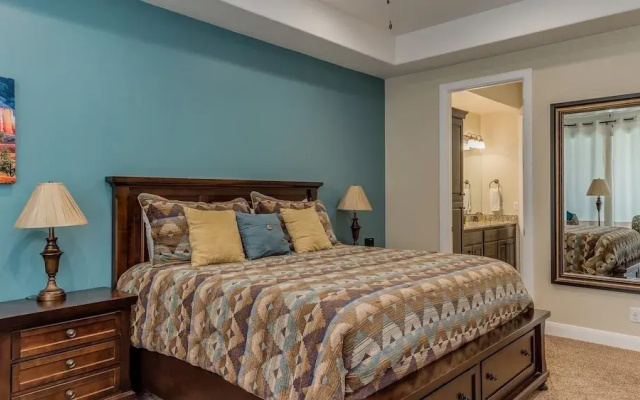 Desert Canyon Paradise 4 Bedroom Apts by Redawning