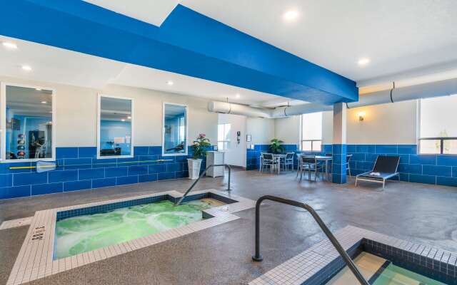 Best Western Plus Kindersley Hotel