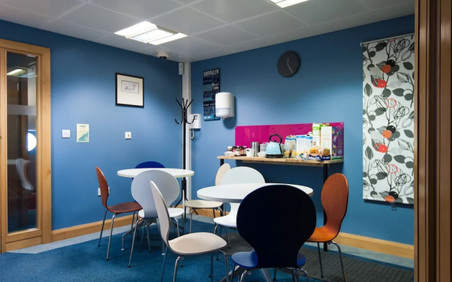 Russell Scott Backpackers Hostel