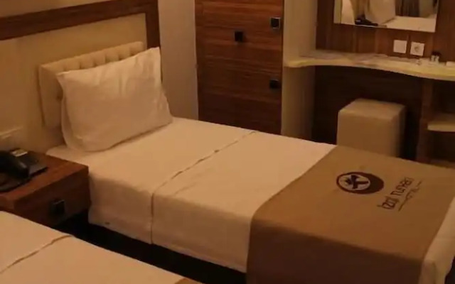 Hotel Izgi Turhan