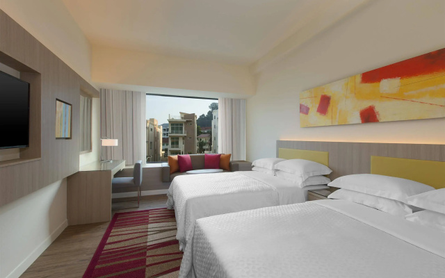 Mercure Penang Beach